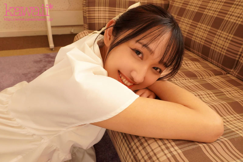 【6upoker】安达由罗(安達ゆら)出道作品番号及封面，安达由罗个人简介