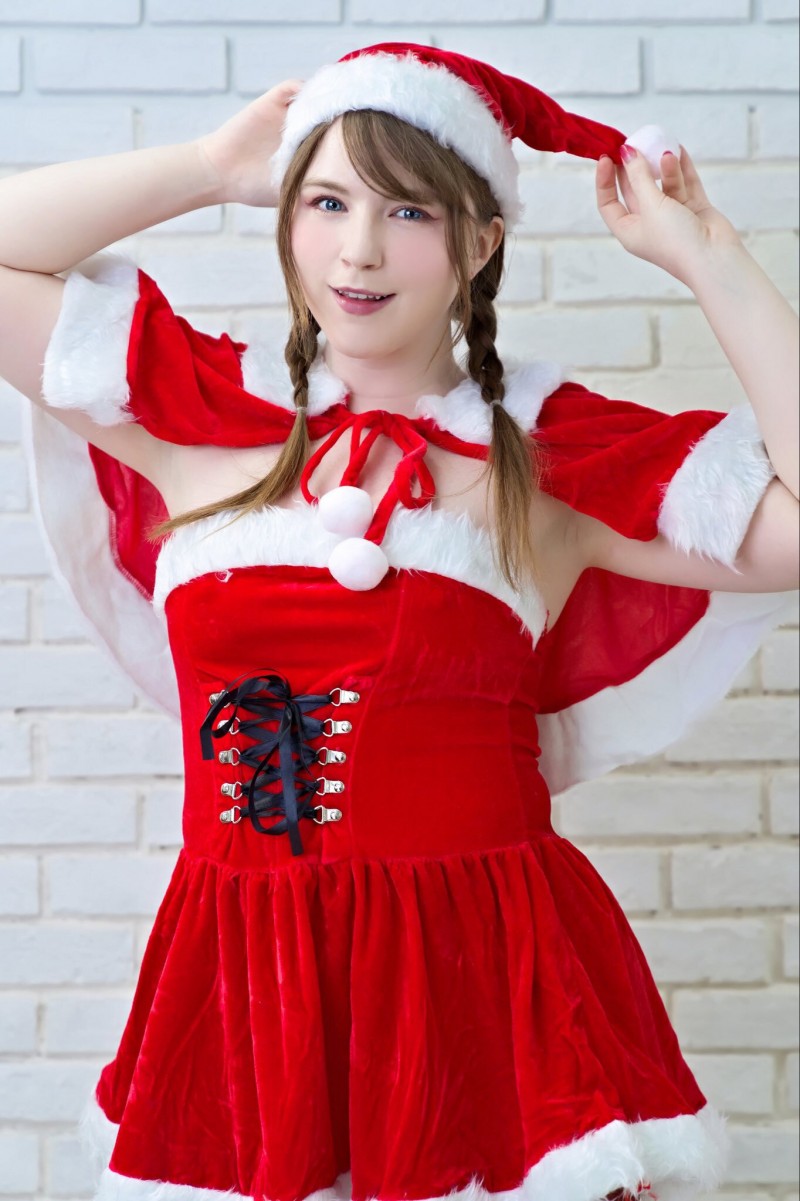 【6upoker】日本AV界最强洋助人、June Lovejoy宣布引退！