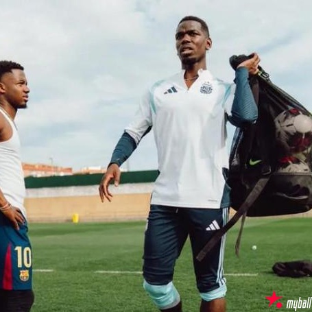 博格巴身穿阿根廷球衣训练引热议:与法蒂同框现身巴萨基地,大发体育助力你的致富之路!