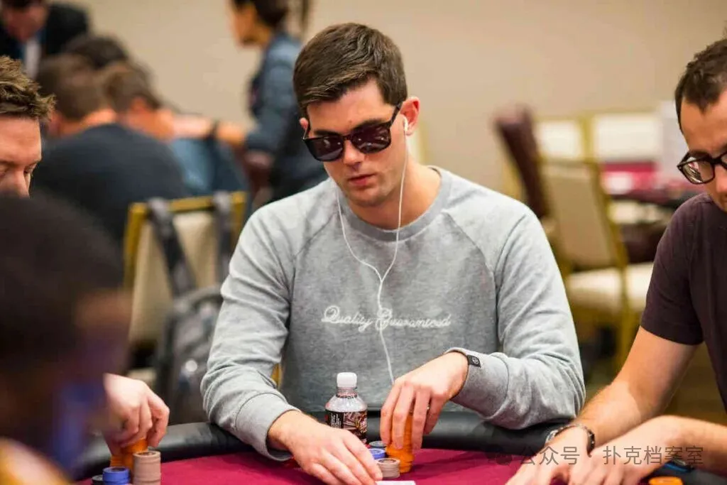 【EV扑克】Alex Fitzgerald:业余玩家最常研究的三件事,可能都是“废动作”